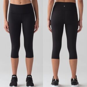 Lululemon Wunder Under Hi-Rise 1/2 Tight (Full-On Luxtreme 17")